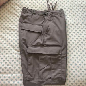 Brand new propper brand pants.